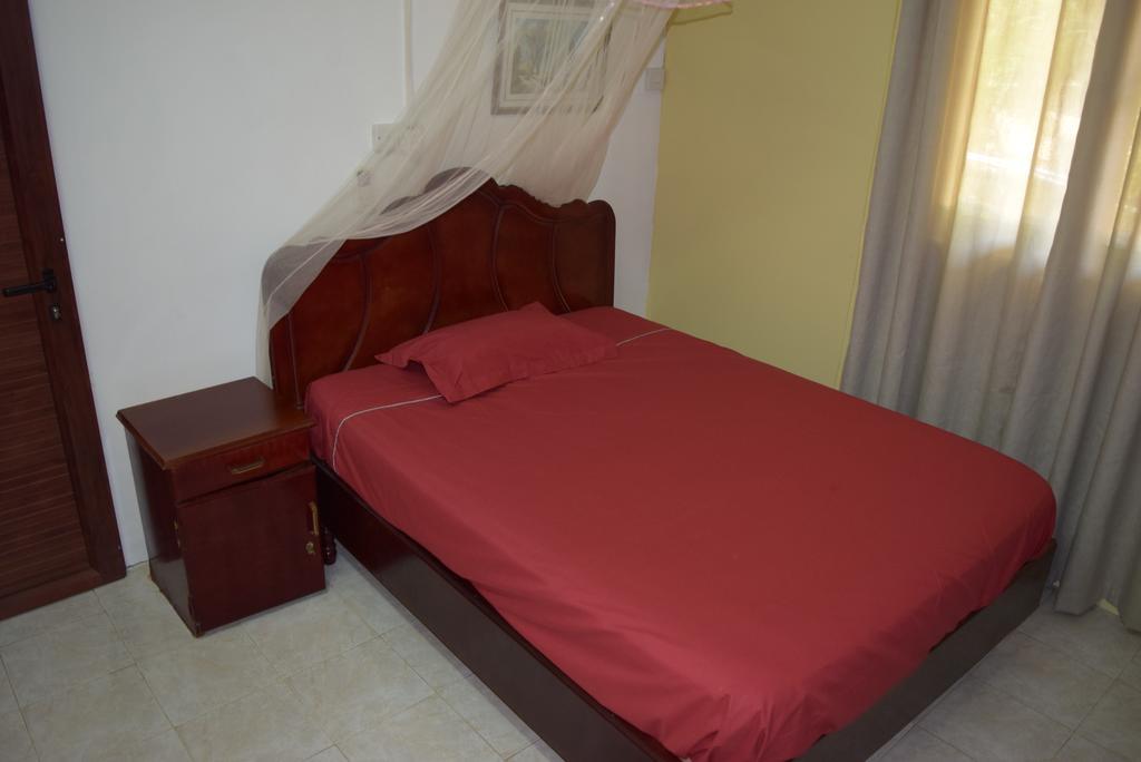 Mauri Holidays 'Budgeted Apartment' La Gaulette Cameră foto