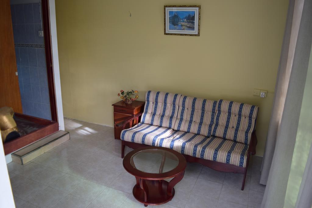 Mauri Holidays 'Budgeted Apartment' La Gaulette Cameră foto